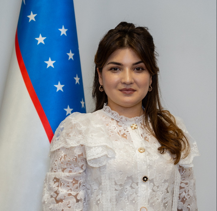 Hilola Nadirova