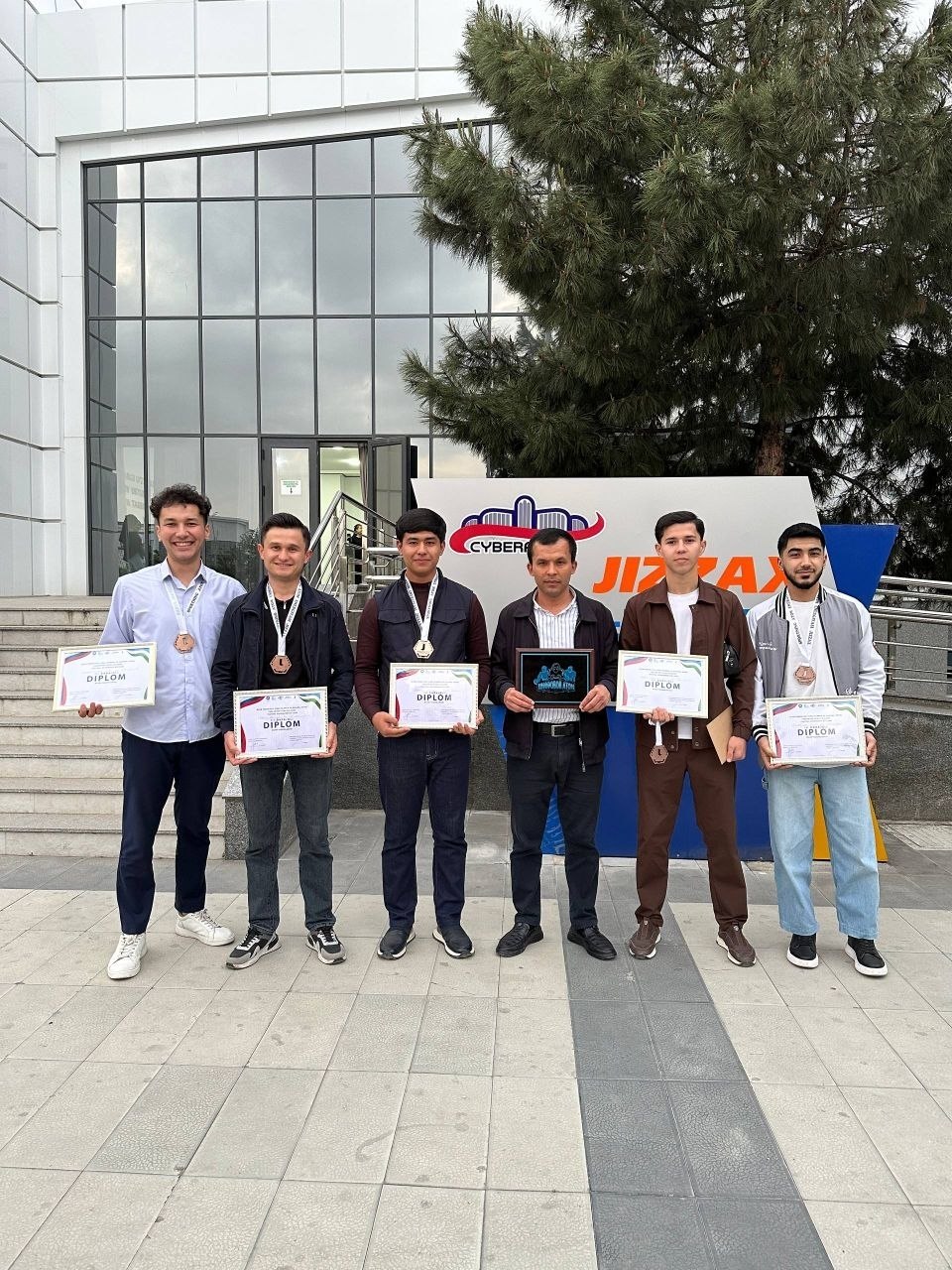 📢 Sambhram Universiteti jamoasidan xalqaro yutuq!